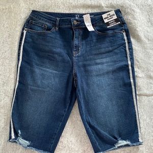 New York & Co. Dark Denim shorts with 13” Inseam